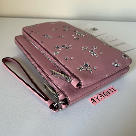 Coach Large Double Zip Wristlet🎈🎈 - Picture 3 of 10